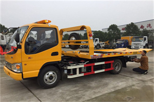 芒康哪里有拖车服务