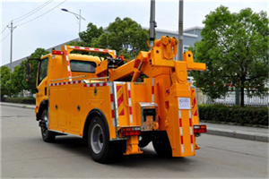 芒康高速路拖车费